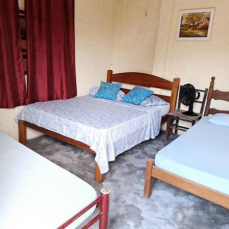 Hostel Canto Da Praia Sao Sebastiao - Proximo Ao Enrocamento Caraguatatuba Экстерьер фото